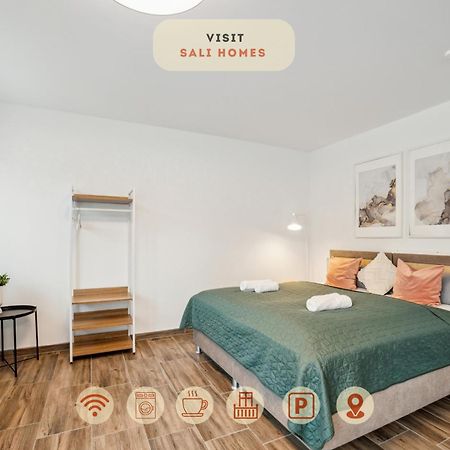 Sali Homes Elegant And Stylish Retreat In Heart Of Bayreuth, Close To River 외부 사진
