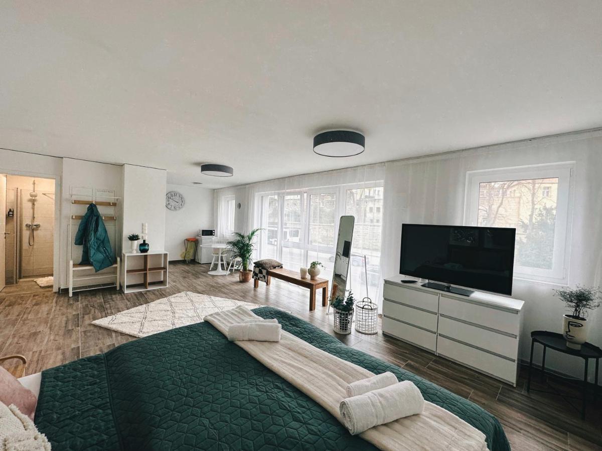Sali Homes Elegant And Stylish Retreat In Heart Of Bayreuth, Close To River 외부 사진